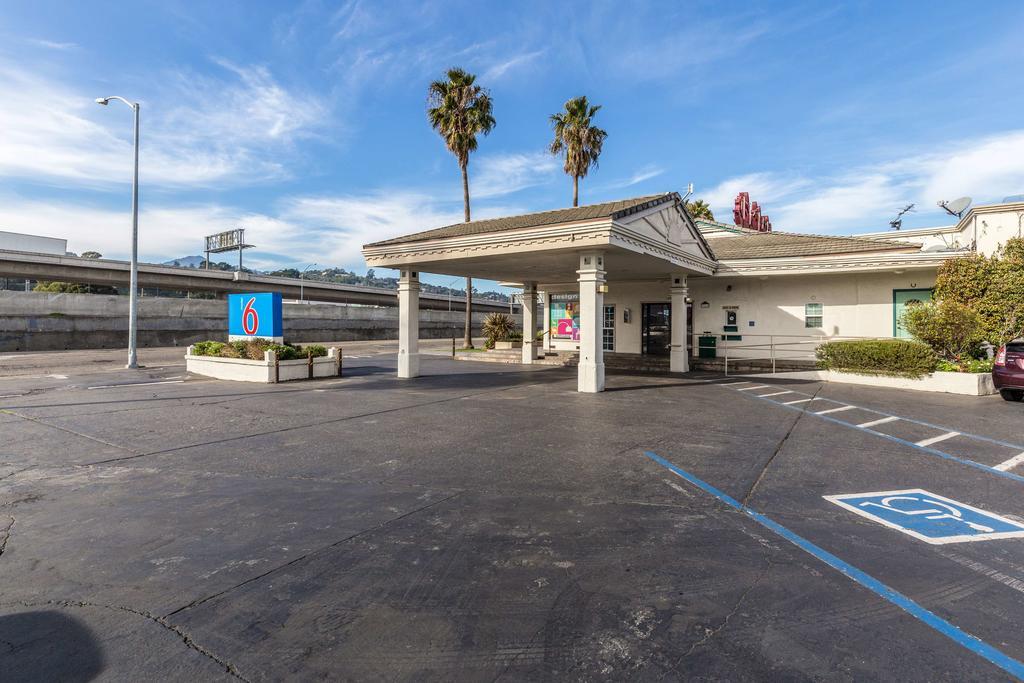 Motel 6 San Rafael Esterno foto