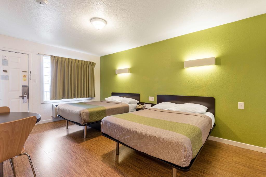 Motel 6 San Rafael Esterno foto